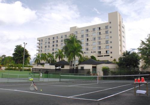 Tennis  ESTELAR Altamira Hotel Ibague